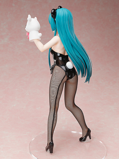 Фигурка Yuna: Bear Suit Ver.