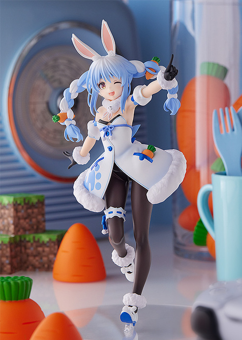 Фигурка POP UP PARADE Usada Pekora