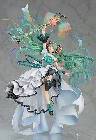 Фигурка Hatsune Miku: Memorial Dress Ver.