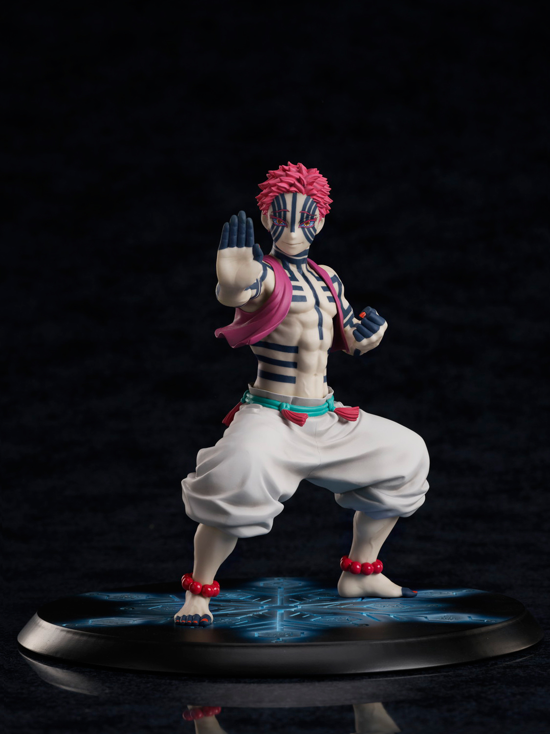 Фигурка Demon Slayer: Kimetsu no Yaiba Akaza 1/8scalefigure