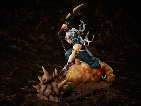 Фигурка Demon Slayer: Kimetsu no Yaiba Tengen Uzui 1/8scalefigure