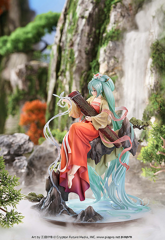 Фигурка Hatsune Miku: Gao Shan Liu Shui Ver.