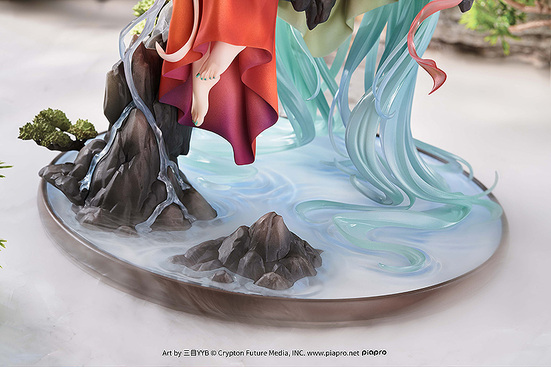 Фигурка Hatsune Miku: Gao Shan Liu Shui Ver.