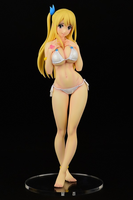 Фигурка Lucy　heartfilia Swimsuit PURE in HEART