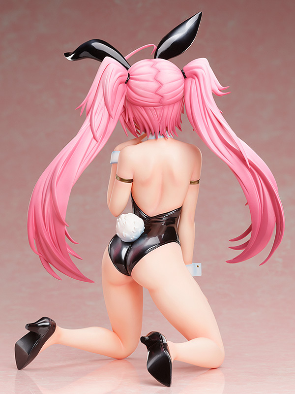 Фигурка Millim: Bare Leg Bunny Ver.