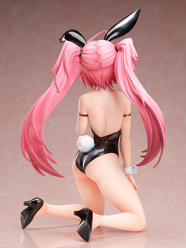 Фигурка Millim: Bare Leg Bunny Ver.