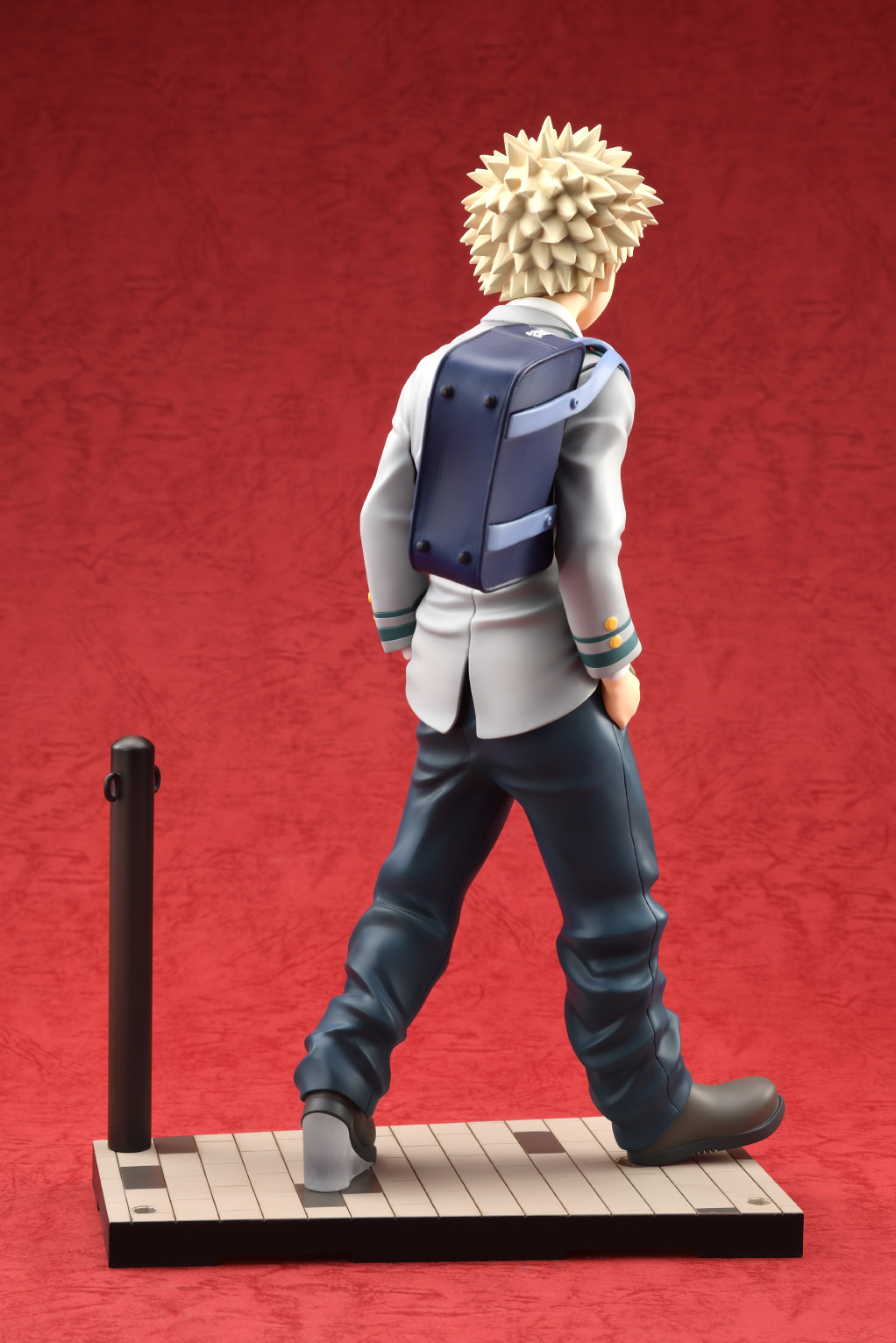 Фигурка KONEKORE Katsuki Bakugo Uniform Ver.