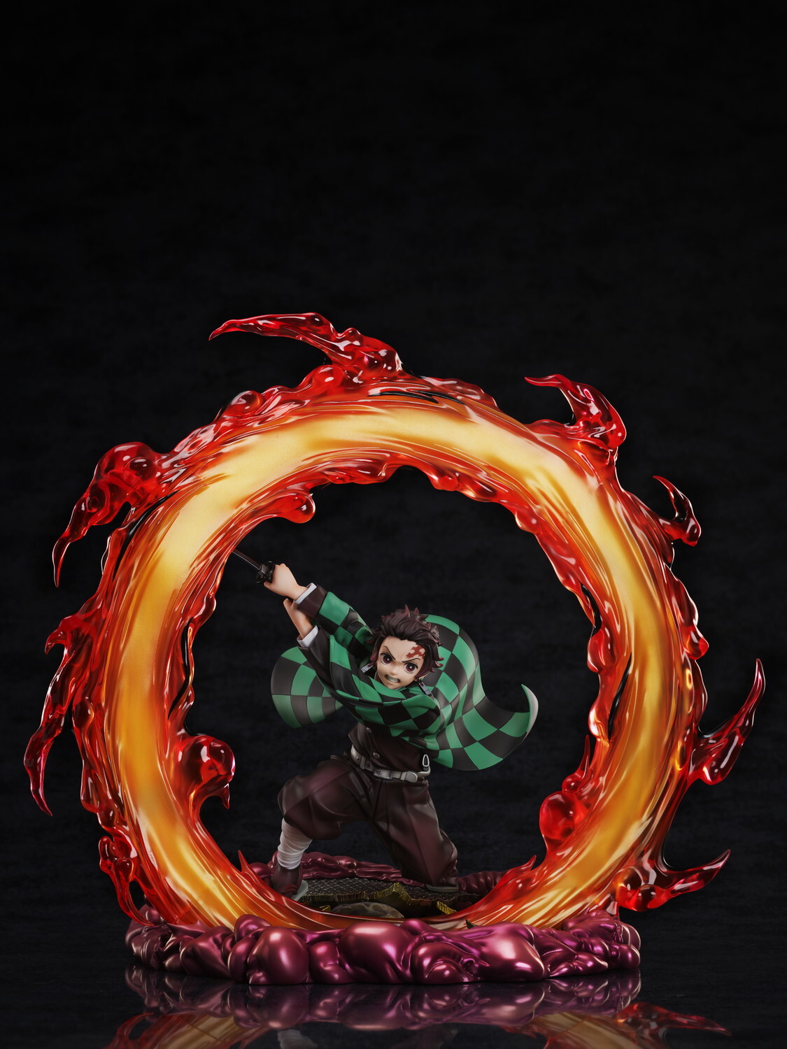 Фигурка Demon Slayer: Kimetsu no Yaiba Tanjiro Kamado 1/8scalefigure
