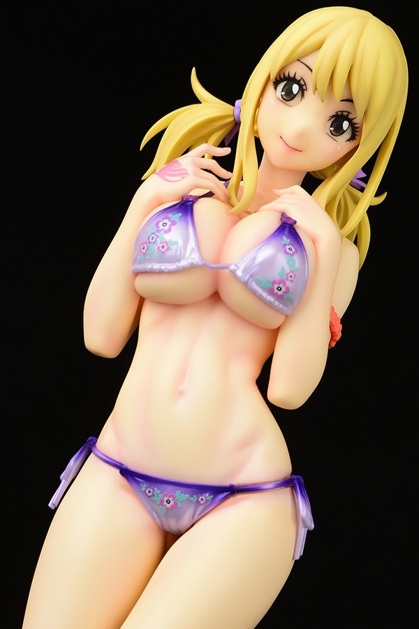 Фигурка Lucy　heartfilia Swimsuit PURE in HEART ver.Twin tail