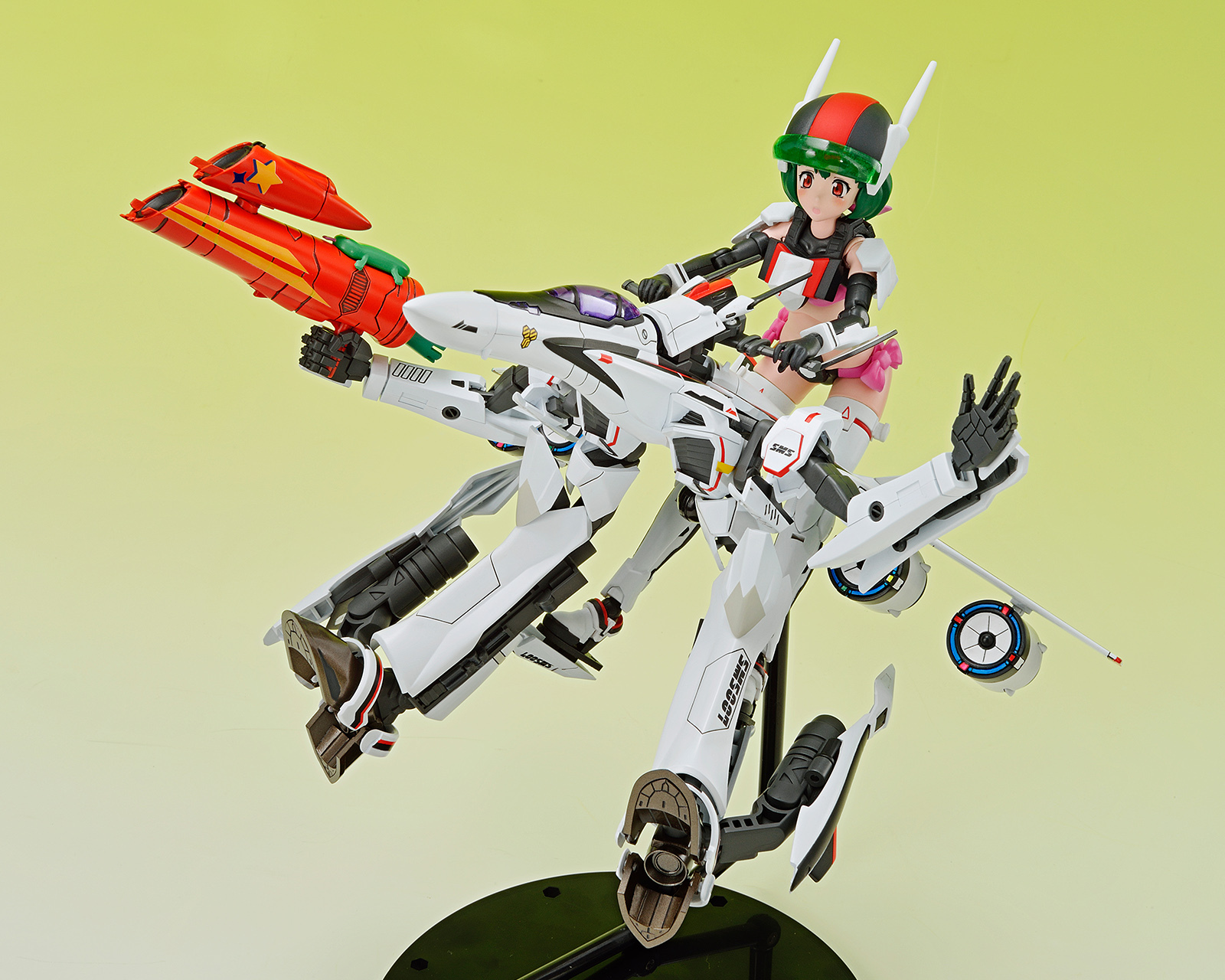 Фигурка Abuehrf V.F.G. Macross F VF-25F Messiah Ranka Lee