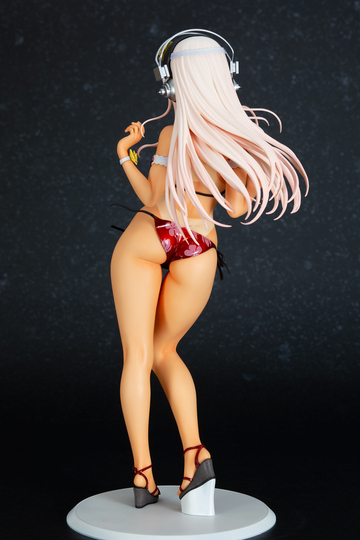 Фигурка Super Sonico Summer Vacation ver.-Sun kissed-