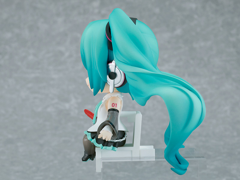 Фигурка Nendoroid Swacchao! Hatsune Miku NT: Akai Hane - Akai Hane Central Community Chest of Japan Campaign Ver.