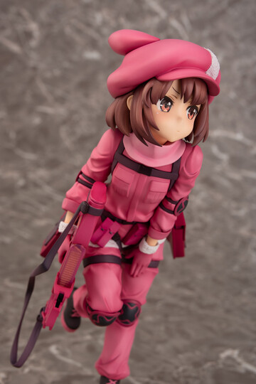 Фигурка LLENN (PLUM)