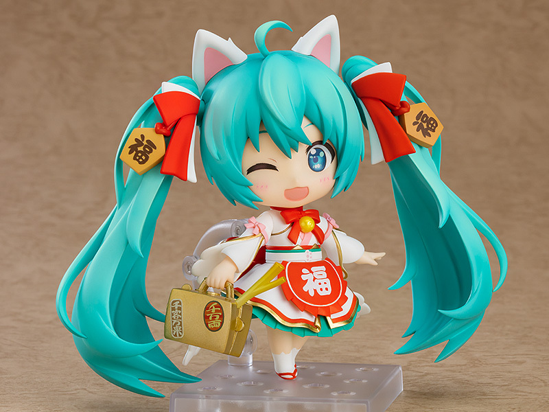 Фигурка Nendoroid Hatsune Miku: Maneki Miku Ver.