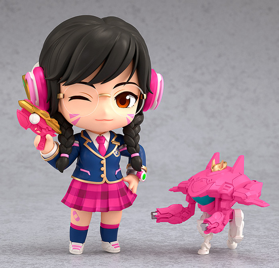 Фигурка Nendoroid D.Va: Academy Skin Edition