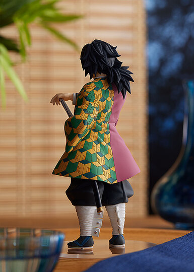 Фигурка POP UP PARADE Giyu Tomioka