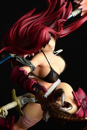 Фигурка Erza Scarlet the knight ver. .another color Crimson Armor